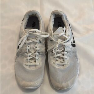 Nike Men's Flex Fury White/Black Size 12